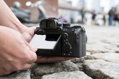 Sony Alpha ILCE-7M3K Full-Frame 24.2MP Mirrorless Digital SLR Camera with 28-70mm Zoom Lens Sony Alpha ILCE-7M3K Full-Frame 24.2MP Mirrorless Digital SLR Camera with 28-70mm Zoom Lens